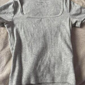 grey hollister